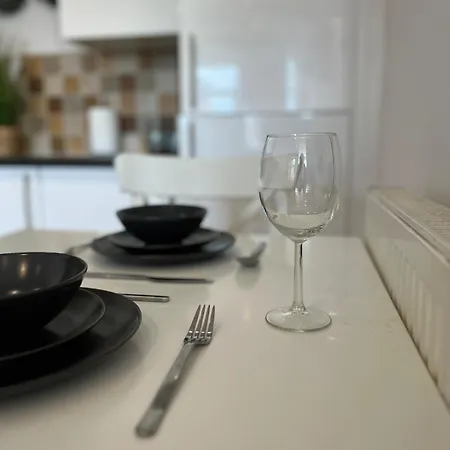 A1 Spacious 1 Bedroom * バーミンガム